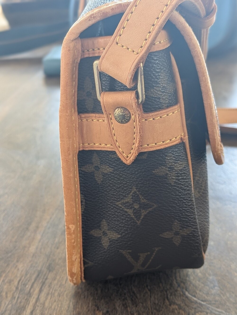 Vintage Louis Vuitton Sologne Crossbody - Picture 7 of 15